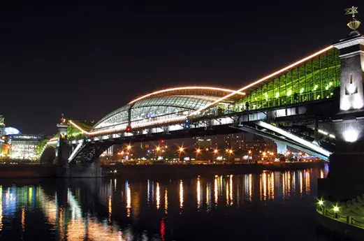 Школьная обзорная вечерняя экскурсия «Огни Москвы»